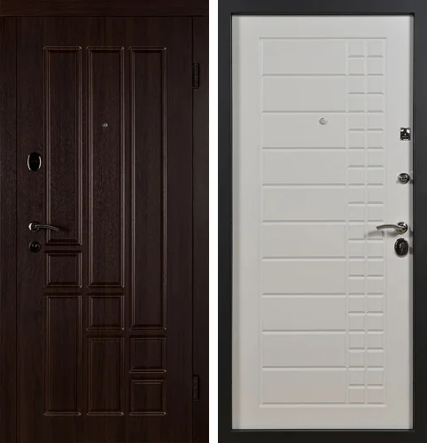 Входная дверь в квартиру белая внутри №9