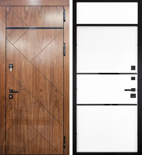 Входная дверь с верхней фрамугой в квартиру №19