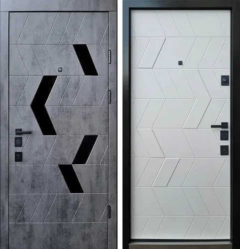 Светло-серая входная дверь в квартиру №110