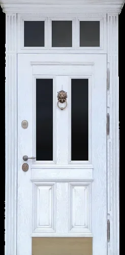 Высокая белая входная дверь с кнокером №68